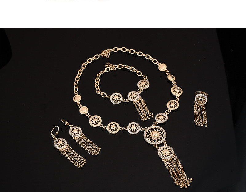 European Jewellery Set
