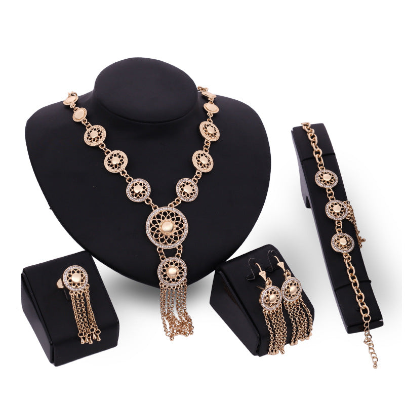 European Jewellery Set