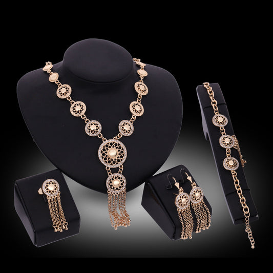 European Jewellery Set